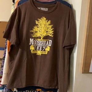 Mens XL short sleeved t-shirt size XL, Moosehead